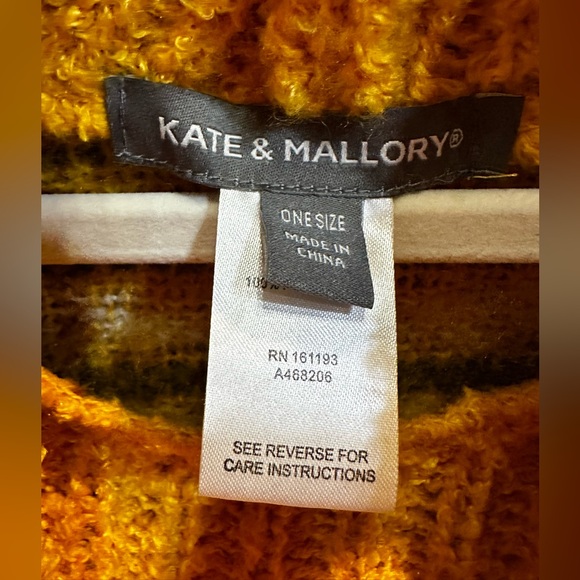 NWOT - Kate & Mallory Yellow Plaid Turtleneck Poncho Sweater - Picture 3 of 5